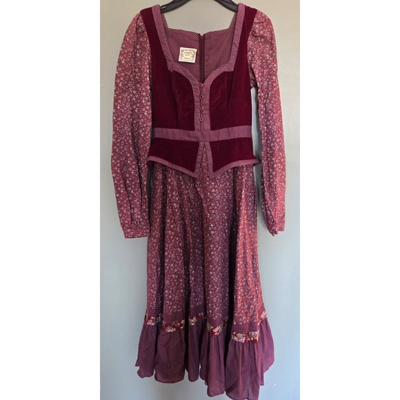 VTG 1970s Gunne Sax Velvet Prairie Dress XXS 24" Waist Purple Floral Tea Length - Picture 2 of 7